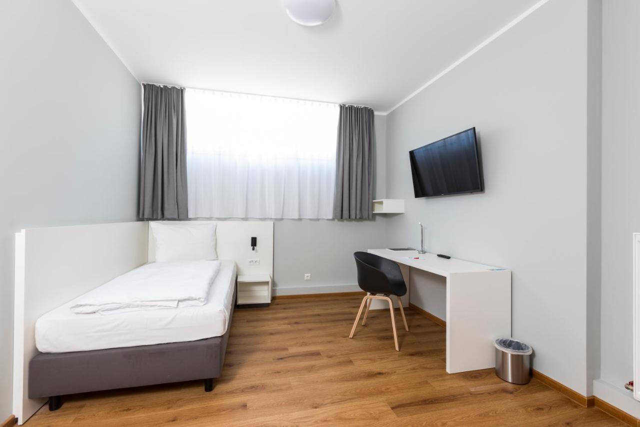 Mk Monteurzimmer Eschborn Exterior foto